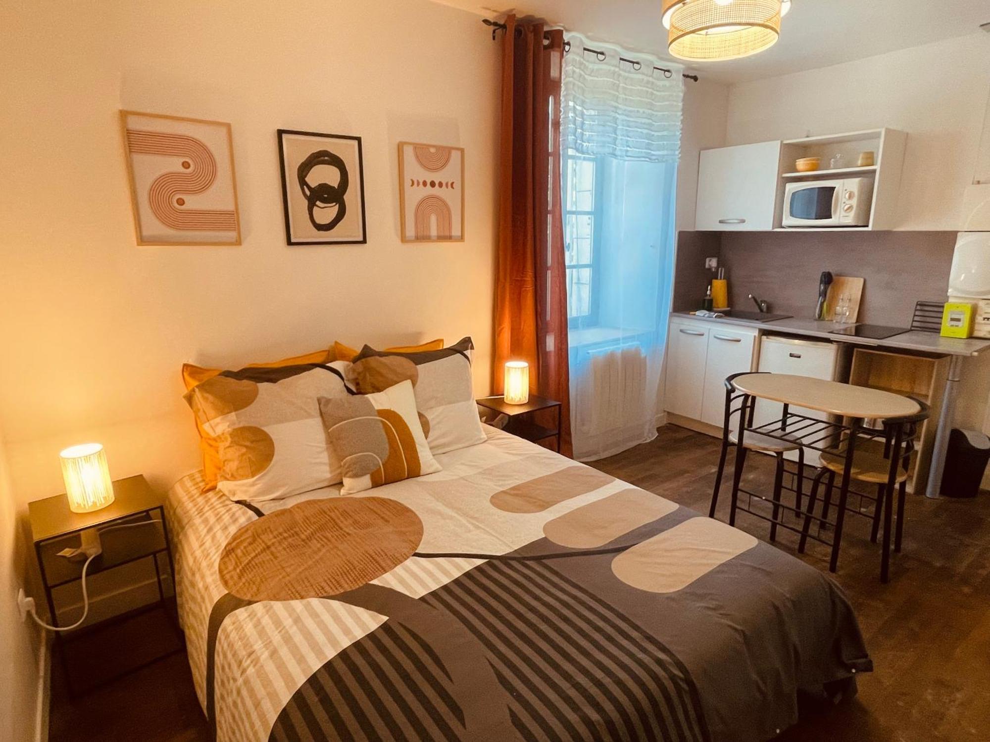 Le Romelia - Wifi Fibre - Calme - Parking Apartment Angouleme Ngoại thất bức ảnh